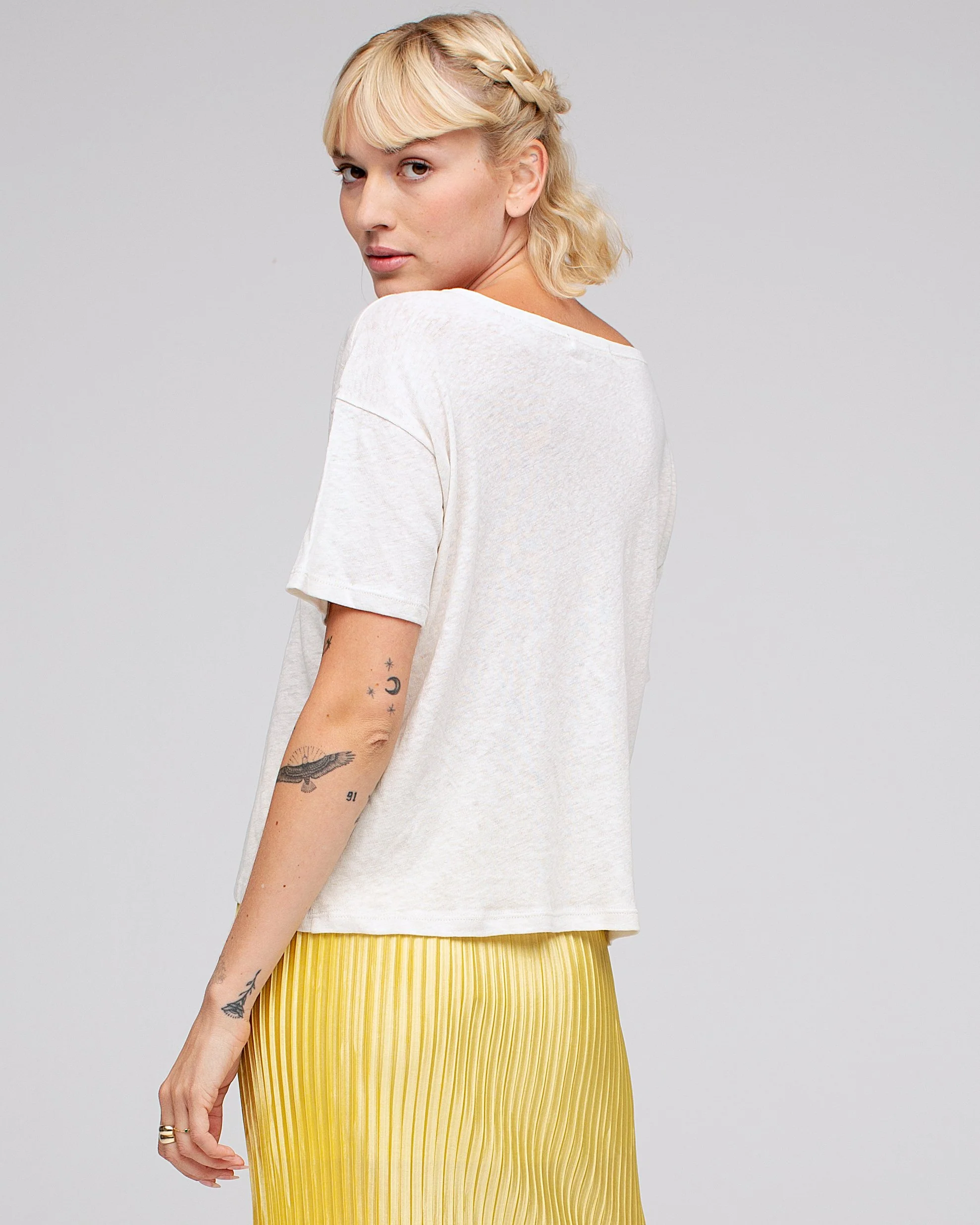 Women's Linen Crop Tee - Image 3