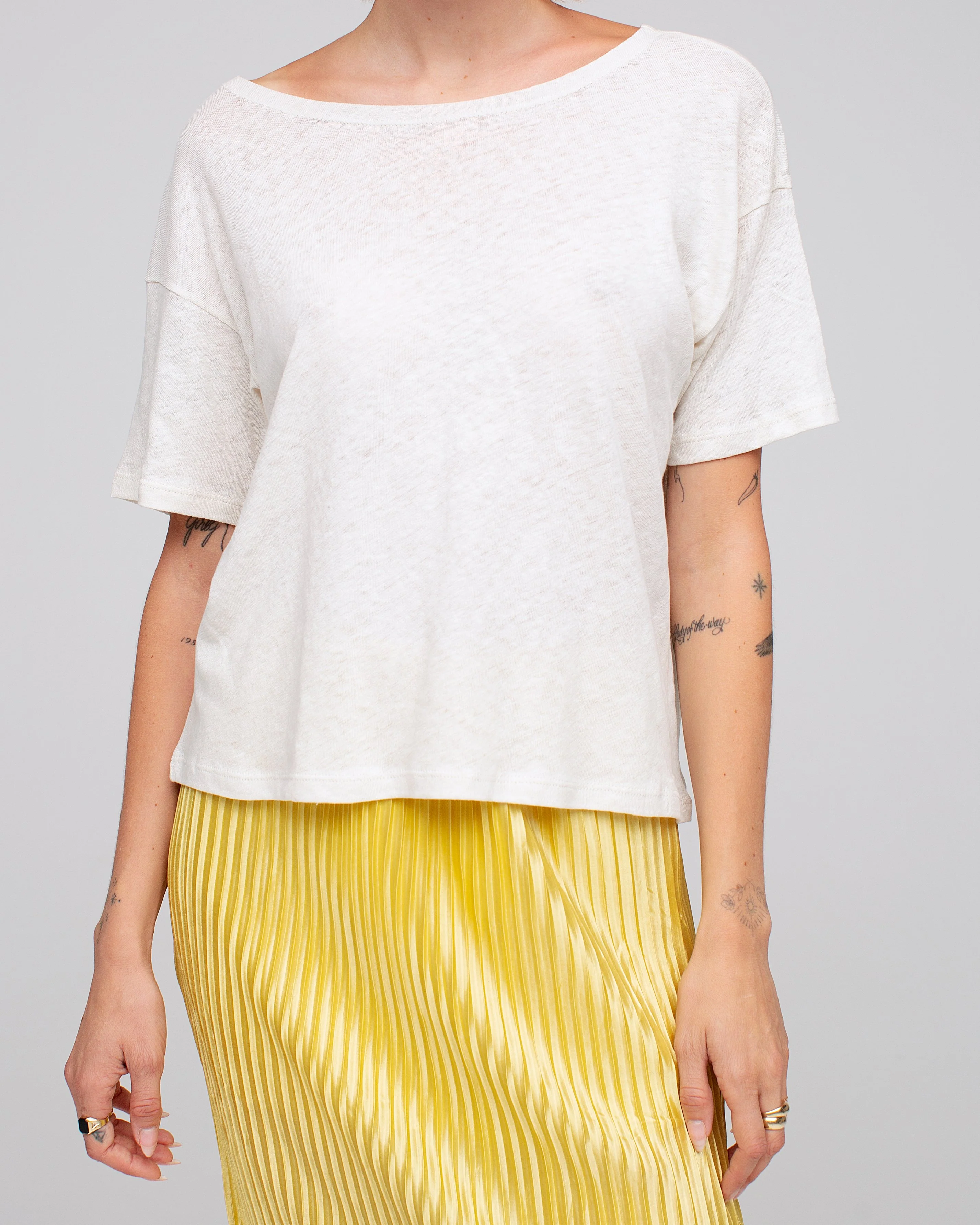 Women's Linen Crop Tee - Image 5