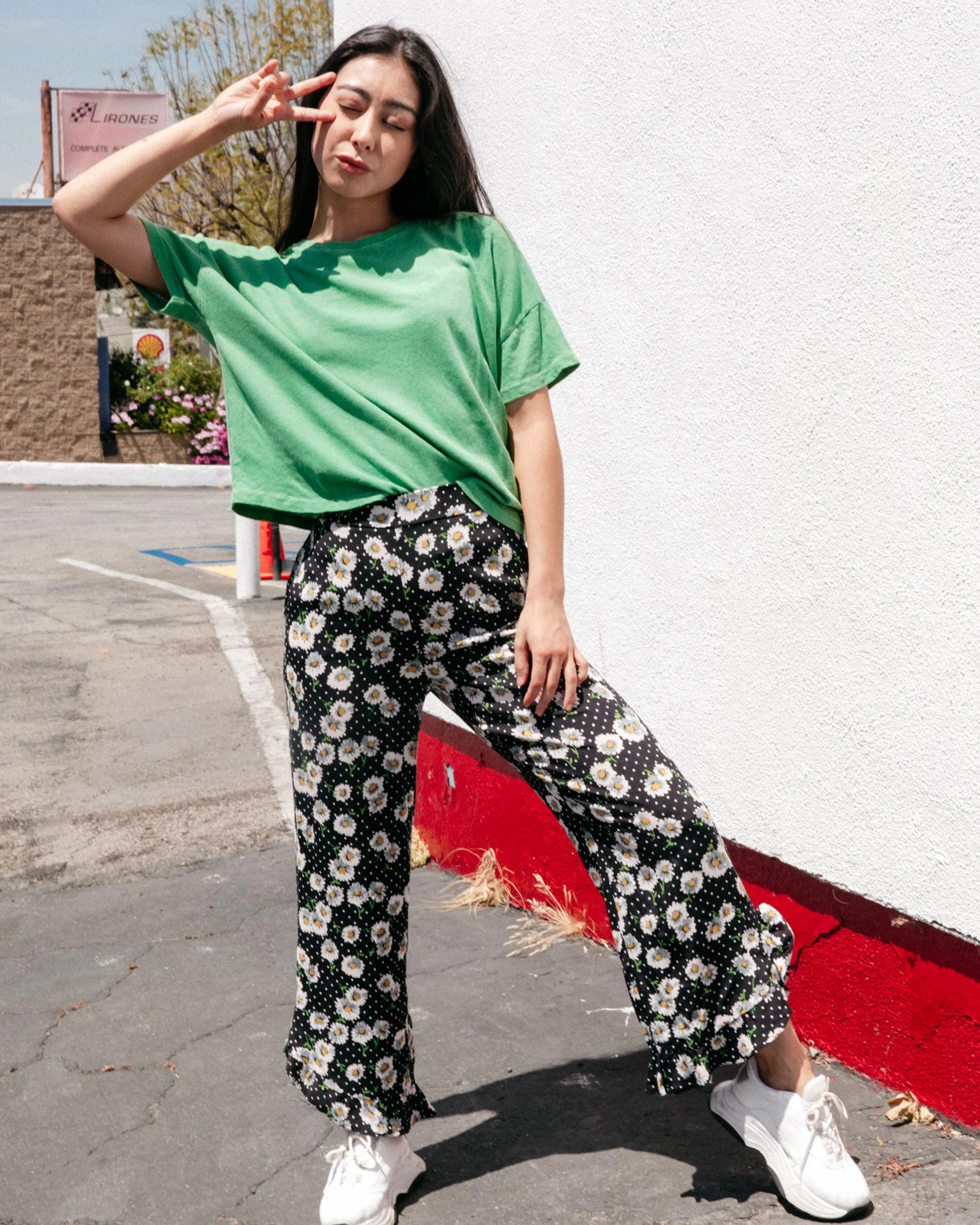 Women's Linen Crop Tee - Image 4