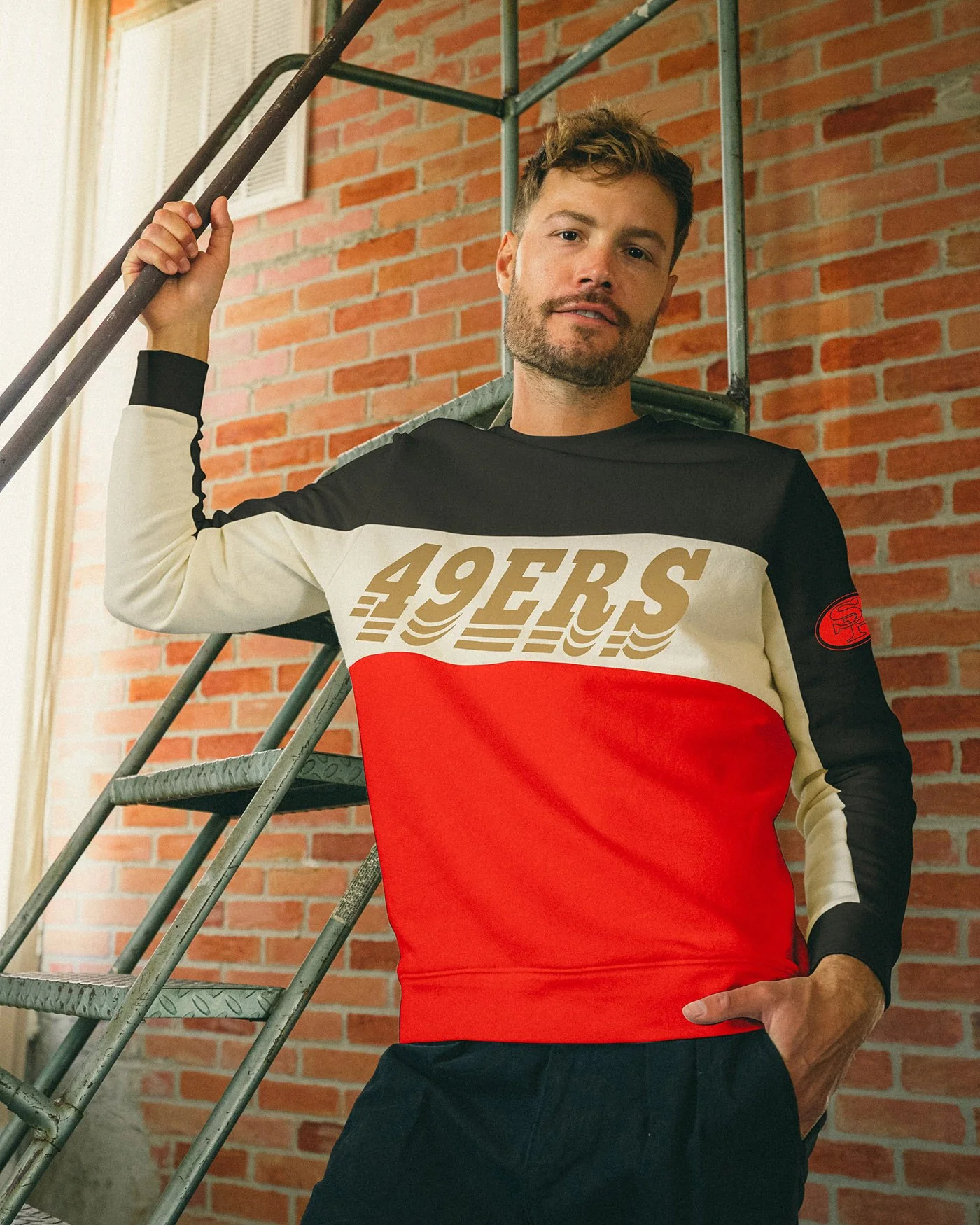 NFL San Francisco 49ers Colorblock Crew Fleece - Image 2