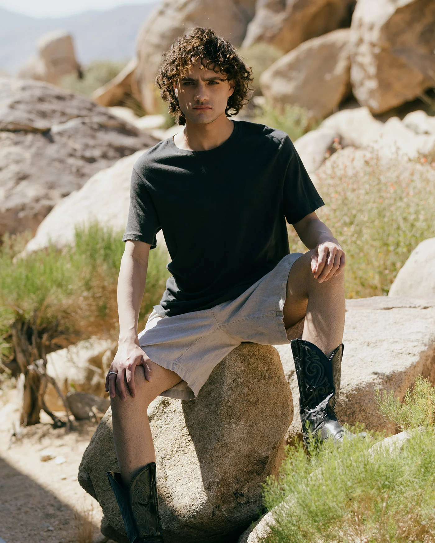 Men's Vintage Tee - Image 2