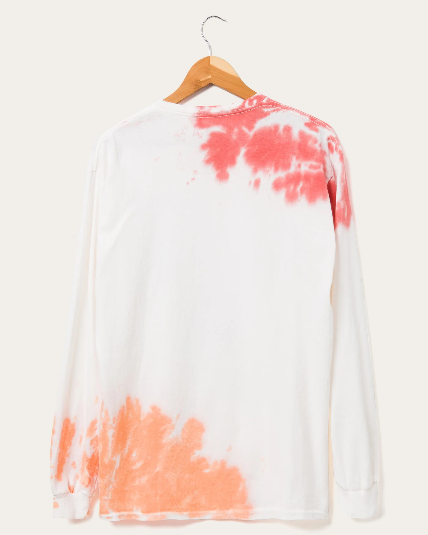 NFL Tampa Bay Buccaneers Tie Dye Long Sleeve Flea Market Tee - Image 3