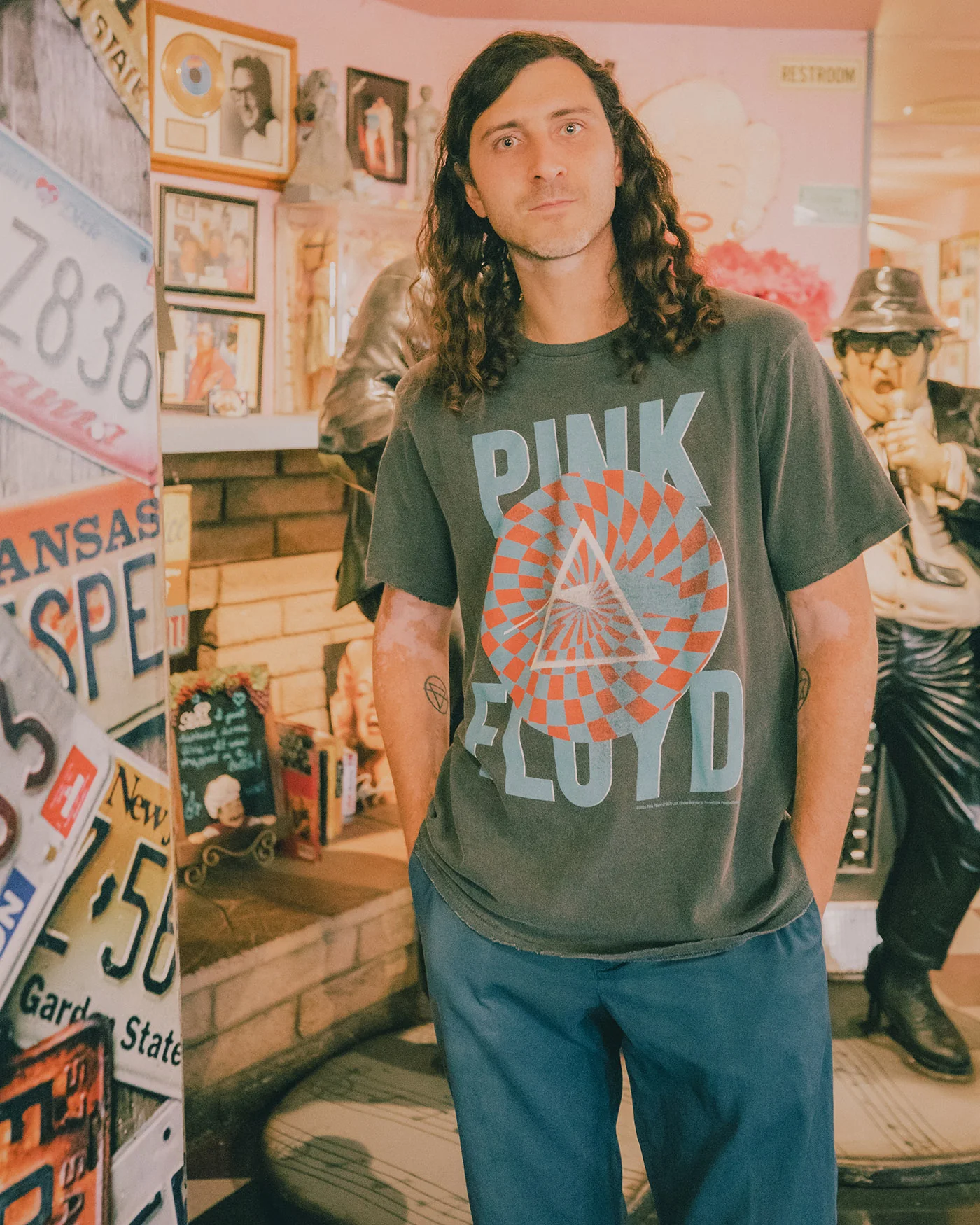 Pink Floyd Circle Pattern Vintage Tee - Image 3