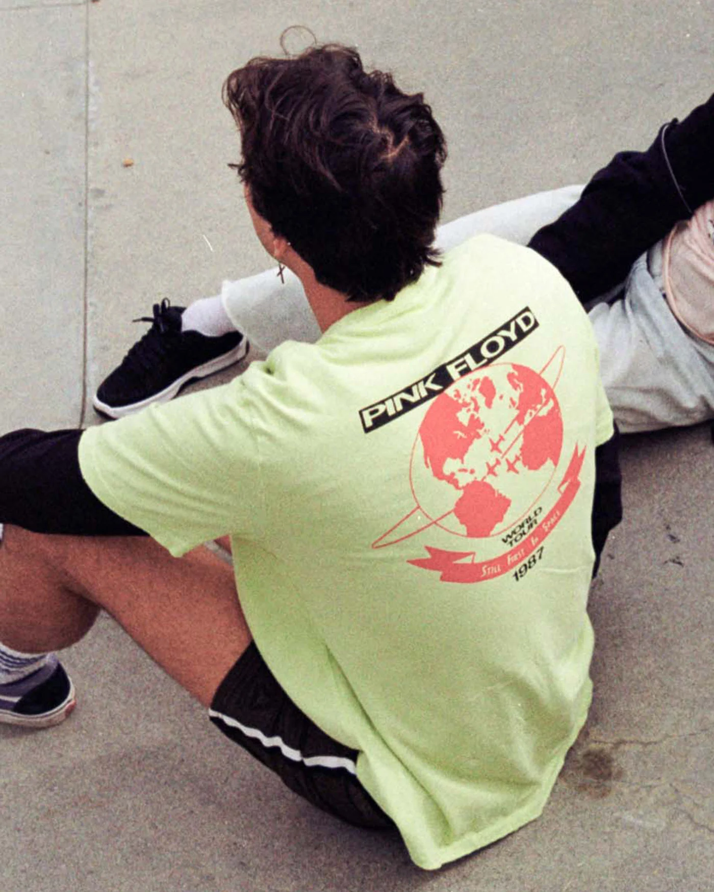 Pink Floyd Circle Vintage Tee - Image 2