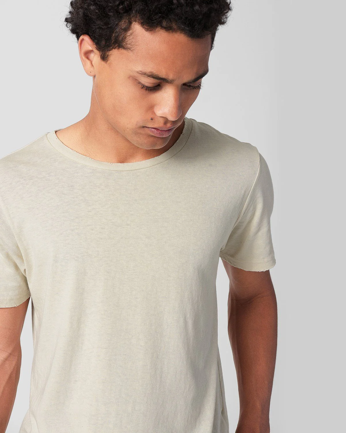 Men's Shirt-Tail Tee - Image 3
