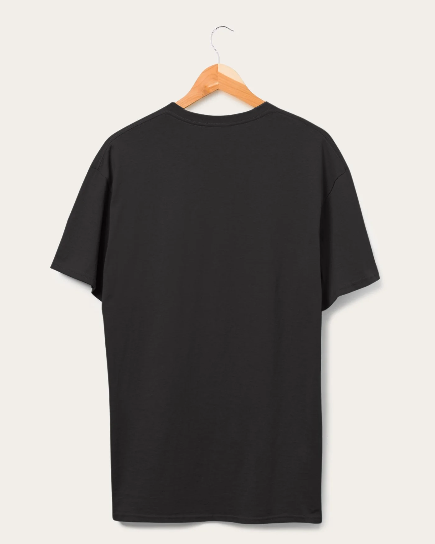 Buccaneers Marvel The Avengers Line Up Tee - Image 3