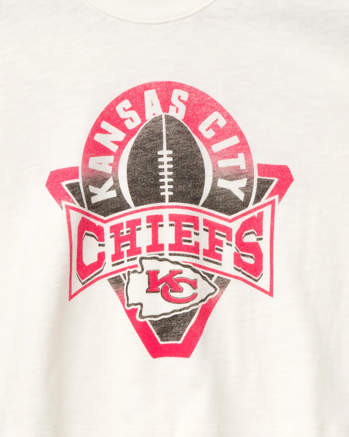Women's Kansas City Chiefs Mock Neck Crop Tee - Image 3
