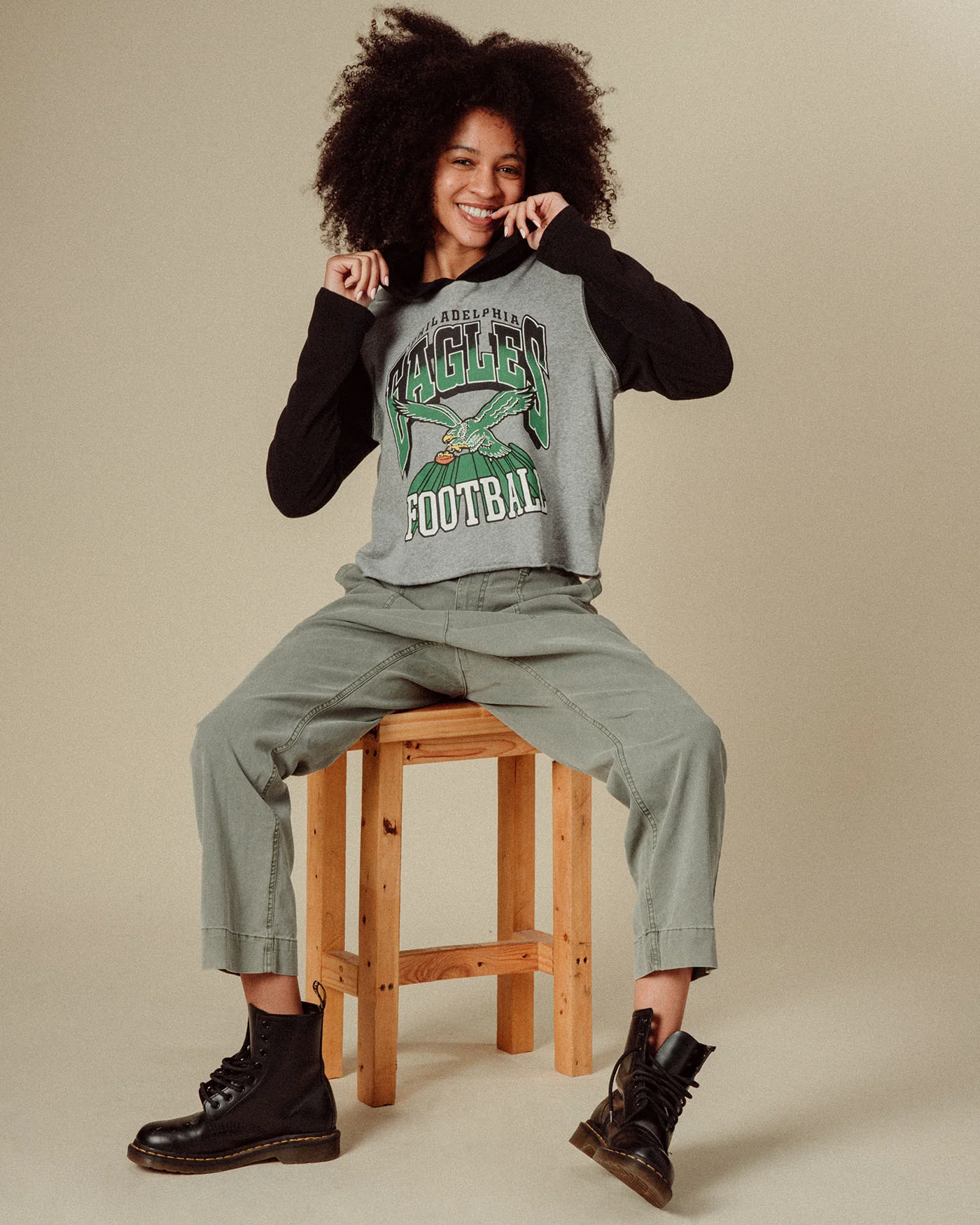 Women's Philadelphia Eagles Block Crop Hoodie - Image 2