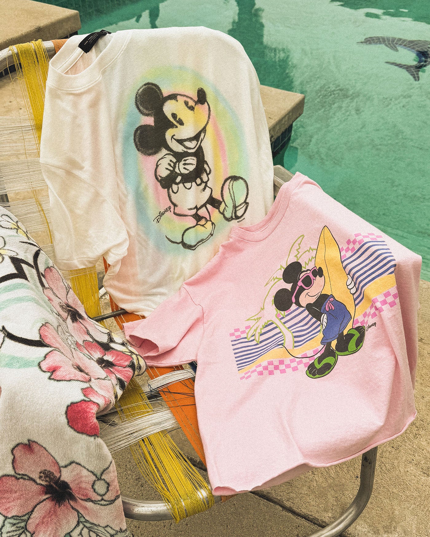 Women's Mickey Old School Spray Paint Vintage Tissue Tee - Image 3