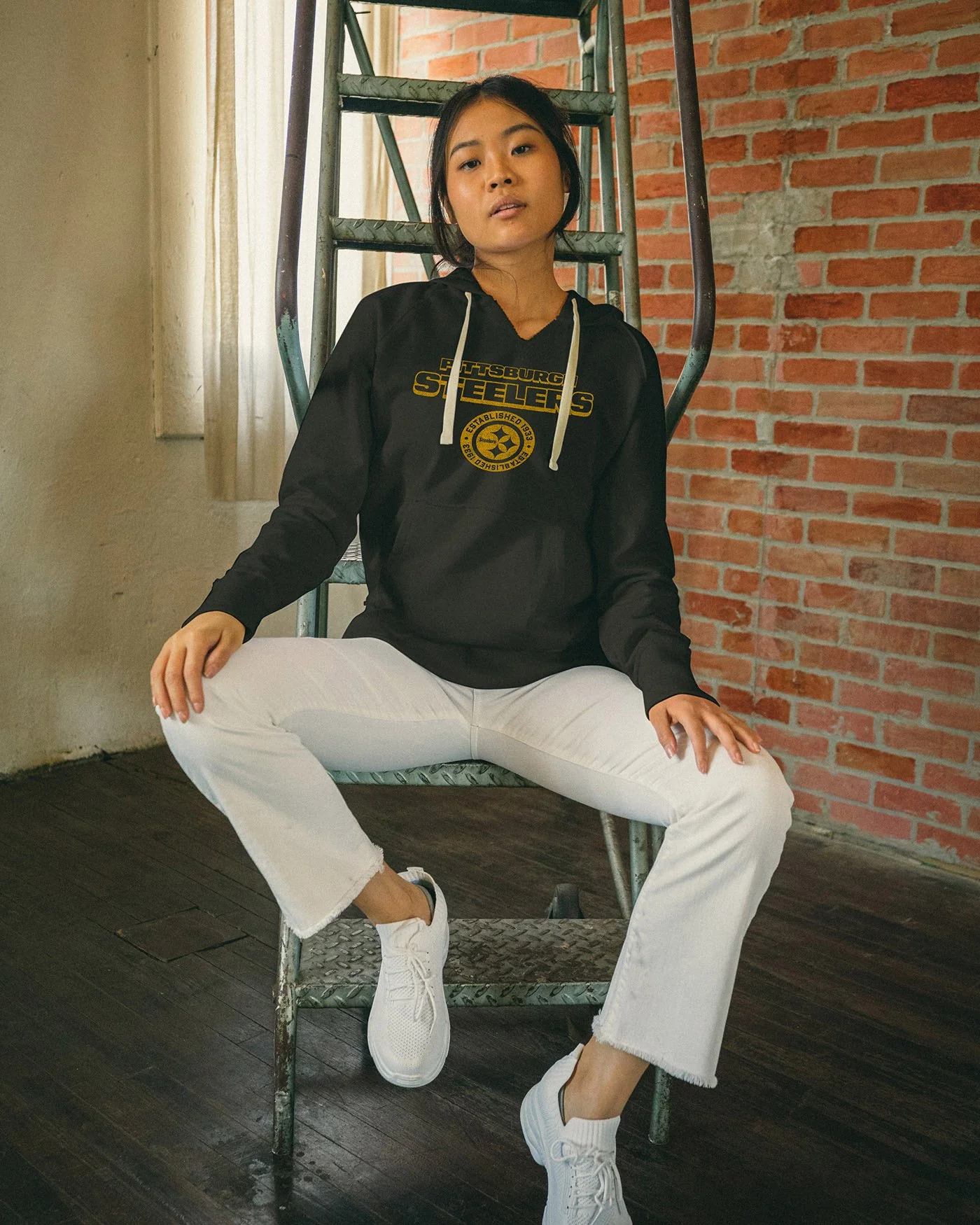 Women's NFL Pittsburgh Steelers Raw Edge Hoodie - Image 2