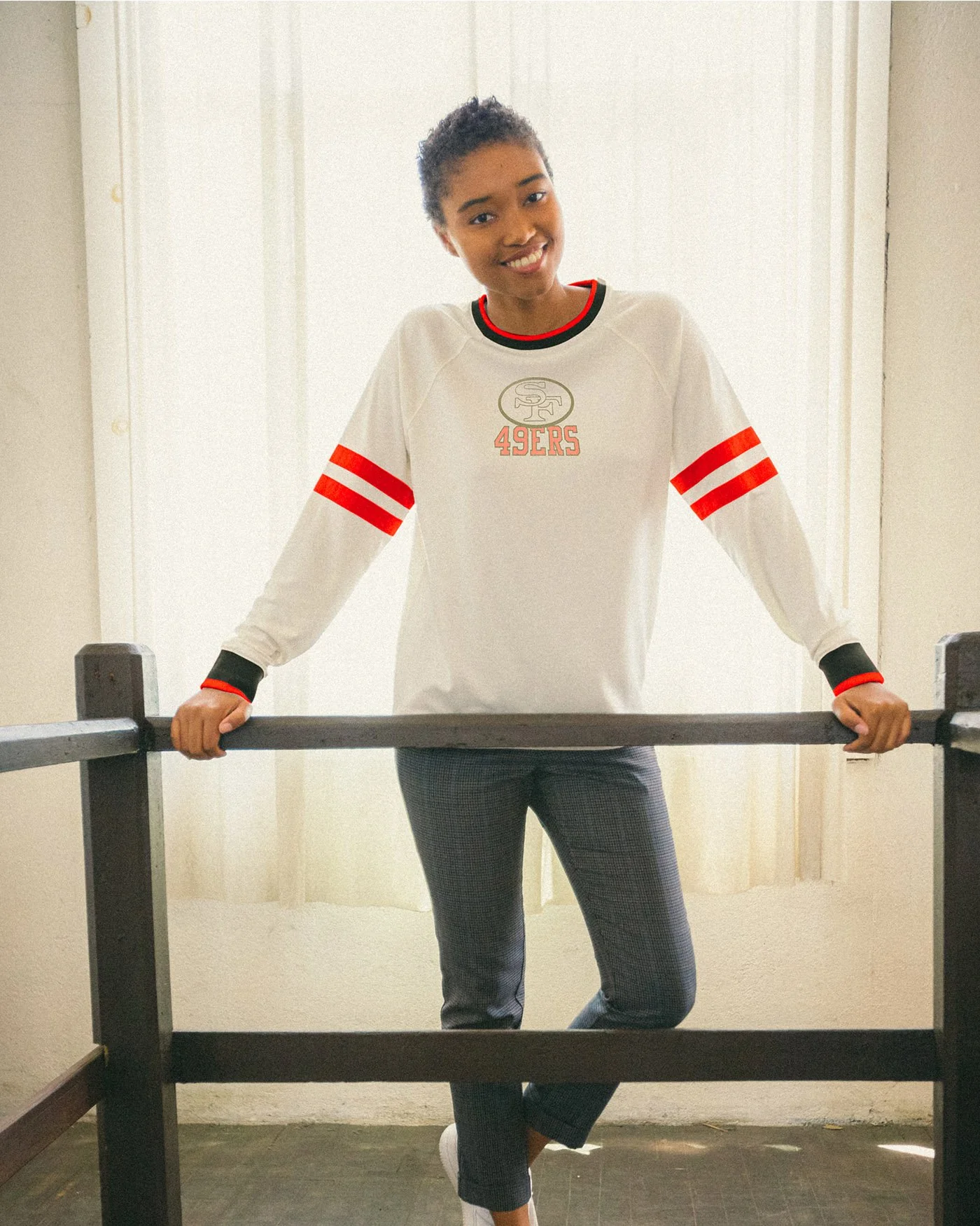 Women's NFL San Francisco 49ers Long Sleeve Football Crew - Image 2