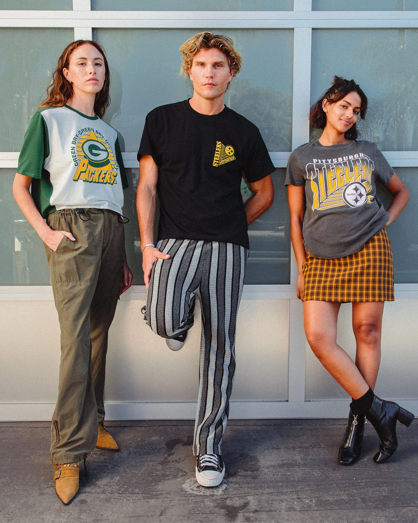 Women's Green Bay Packers Color Block Crop Tee - Image 3