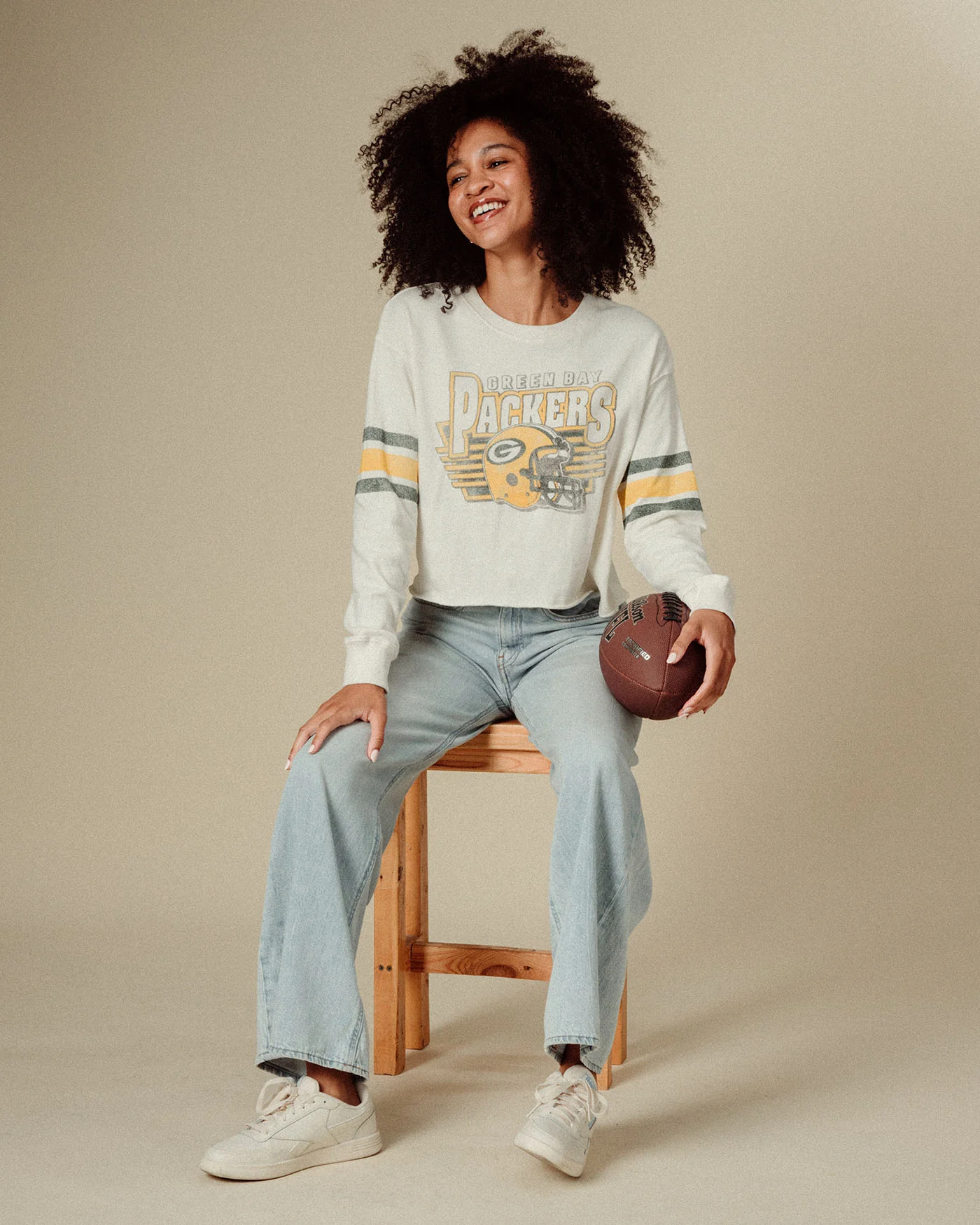 Women's Green Bay Packers Kickoff Crop Crew Fleece - Image 2