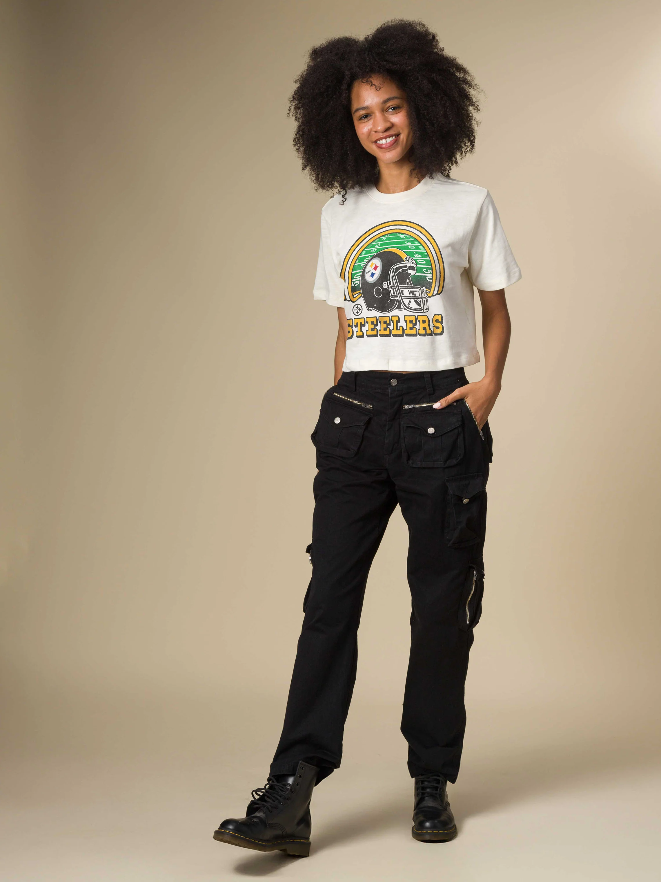 Women's Pittsburgh Steelers Game Time Mock Neck Crop Tee - Image 2