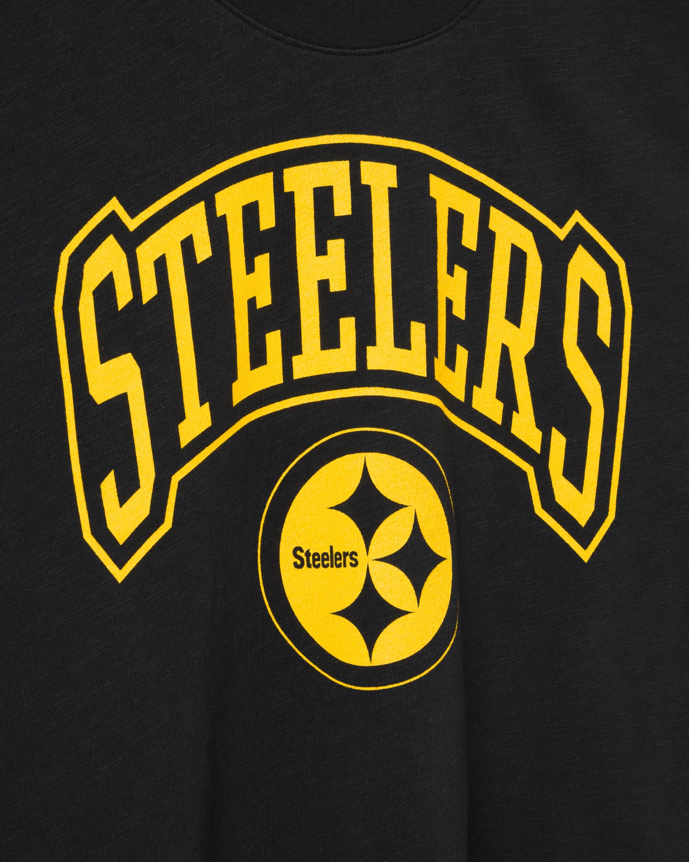 Women's Pittsburgh Steelers Blitz Mock Neck Crop Tee - Image 5