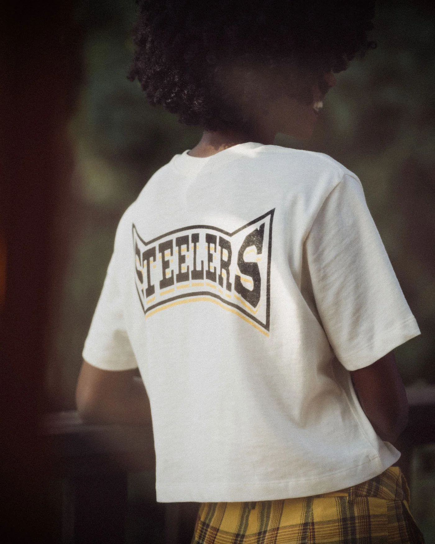 Women's Pittsburgh Steelers Mock Neck Crop Tee - Image 4